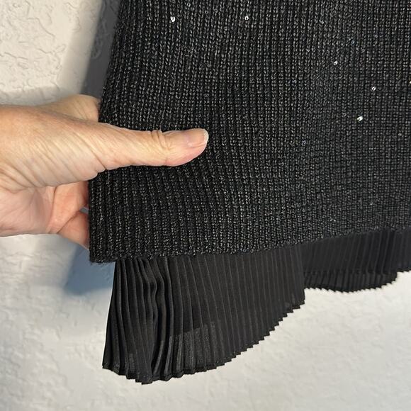 Neiman Marcus 100% Cashmere Black Sparkle Sweater Silk Liner Peekaboo 3/4 Sleeve - Picture 3 of 10
